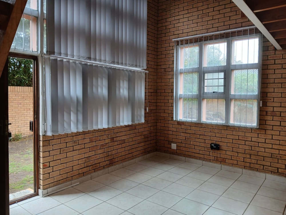 Loft for sale in Bluewater Bay, Port Elizabeth, Gqeberha - 1PLZ1720892 Loft for sale in Bluewater Bay, Port Elizabeth, Gqeberha - 1PLZ1720892