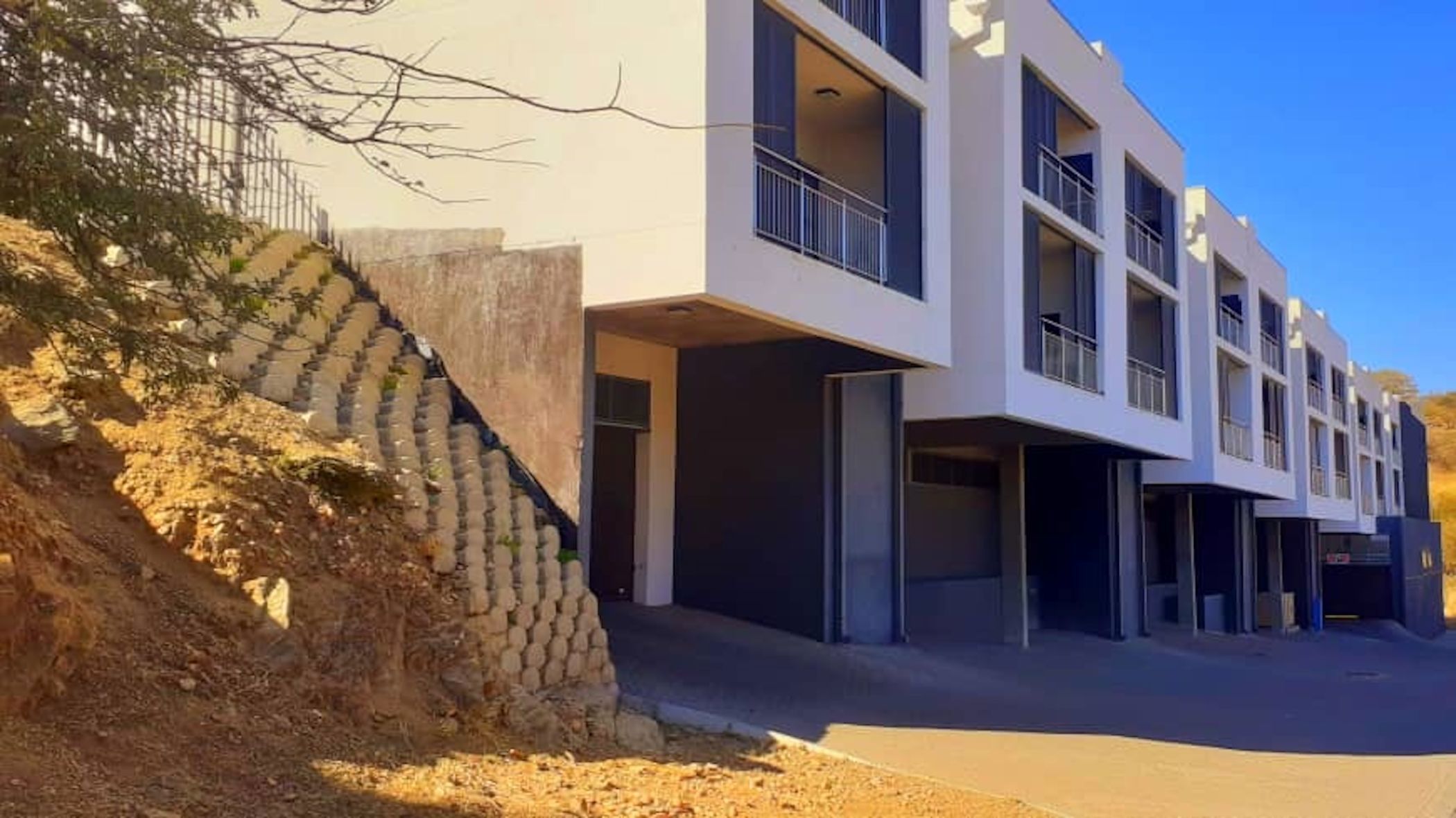 Townhouse for sale in Eros, Namibia - 3NM1721041