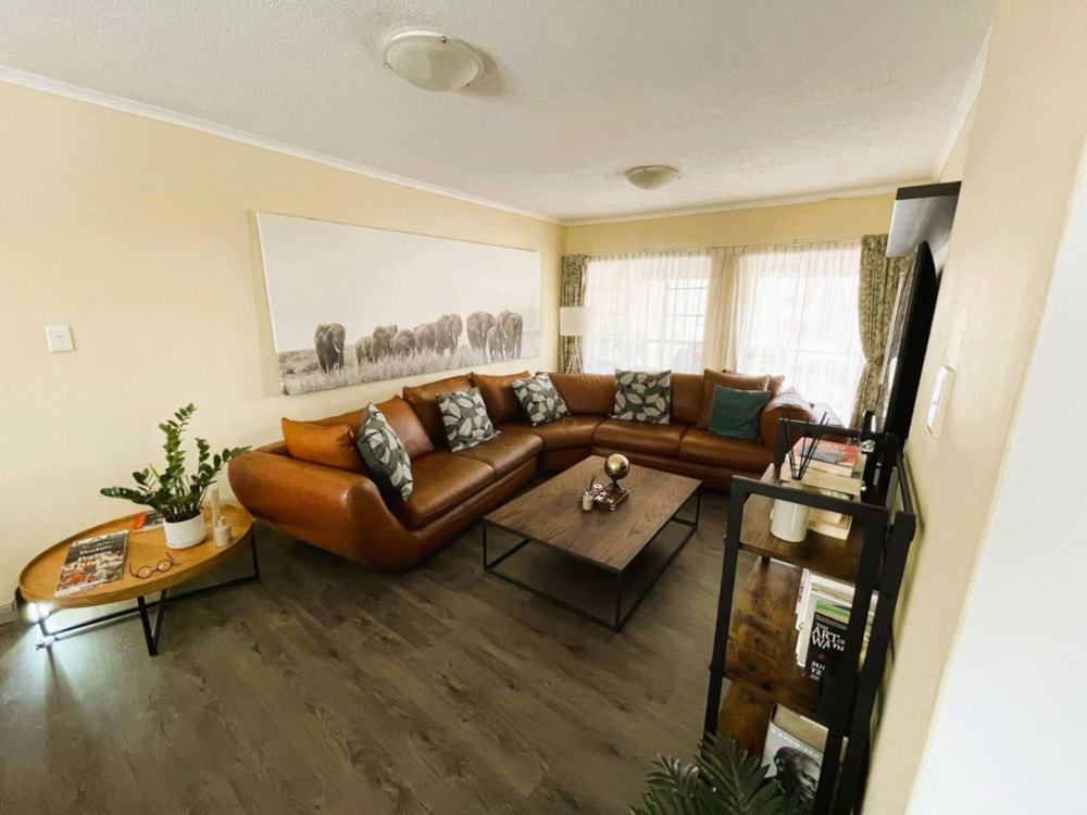 Townhouse for sale in Meredale - 1GV1721197