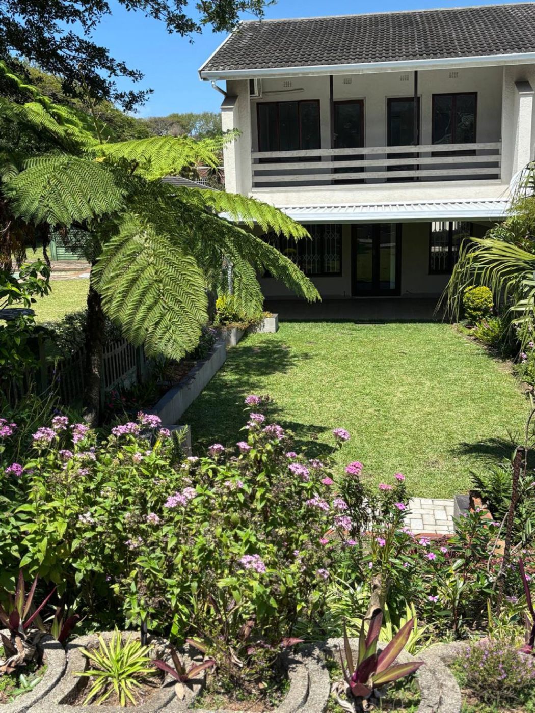 Townhouse for sale in Pennington - 1SI1720196