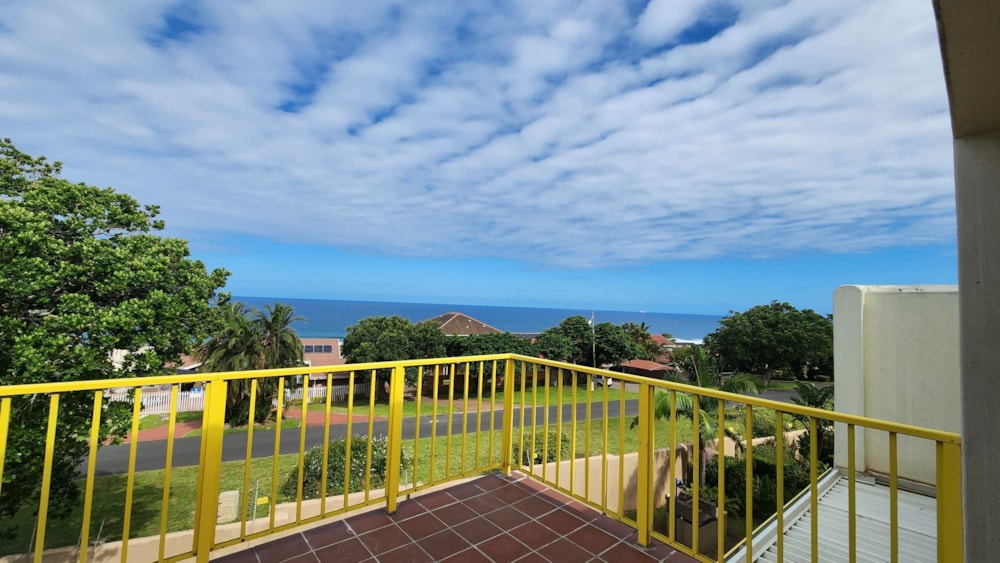 Penthouse apartment for sale in Uvongo - 1PSH1720384