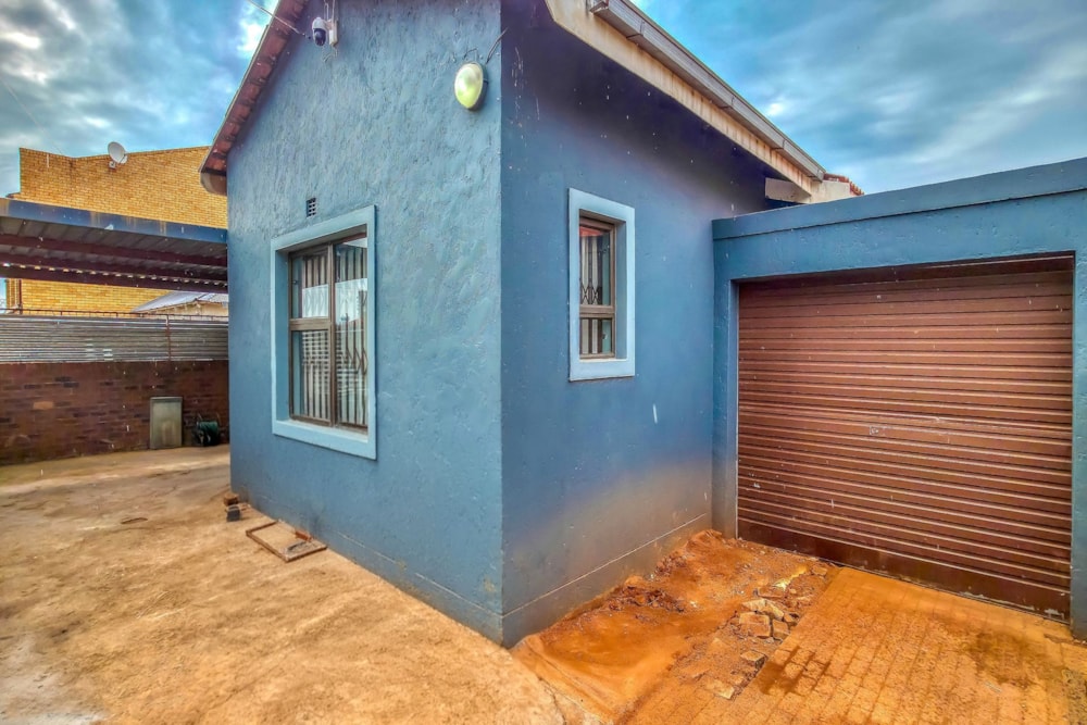 House for sale in Coronationville - RAN1720238