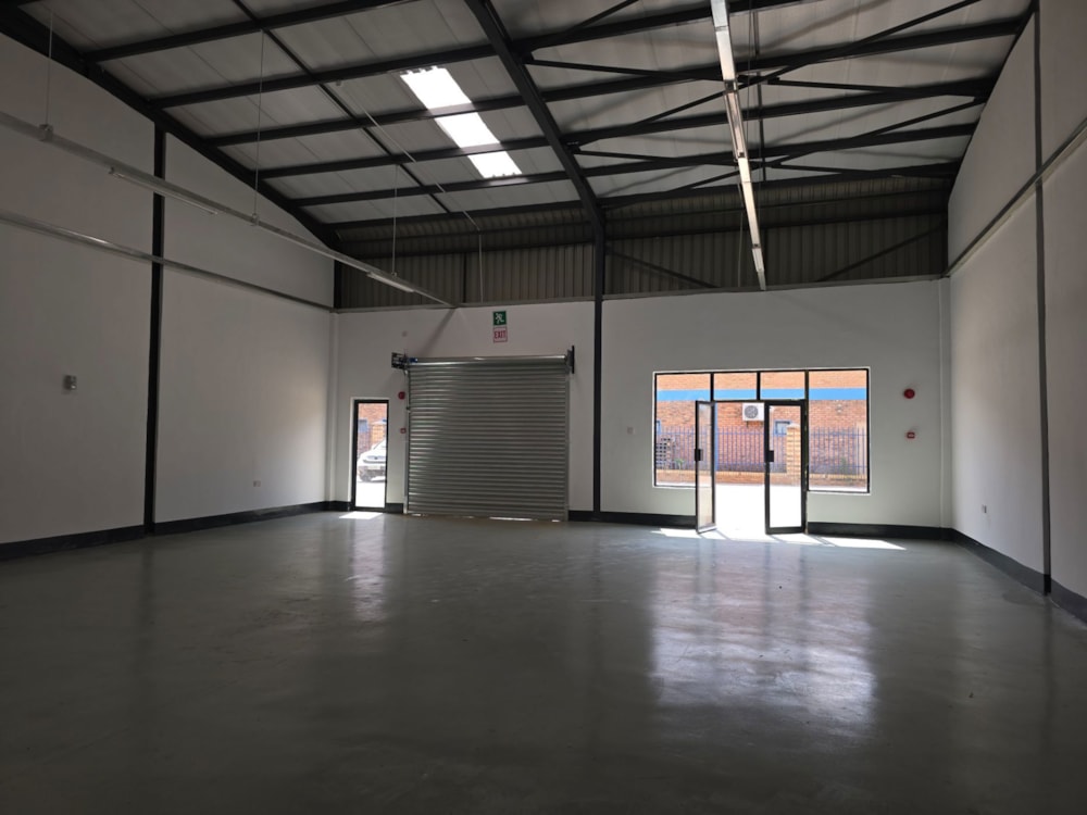 Commercial business to rent in Phakalane, Botswana - 3BO1720258 Commercial business to rent in Phakalane, Botswana - 3BO1720258