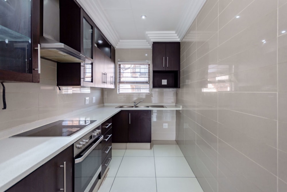 Townhouse for sale in Ravenswood - BOK1720269