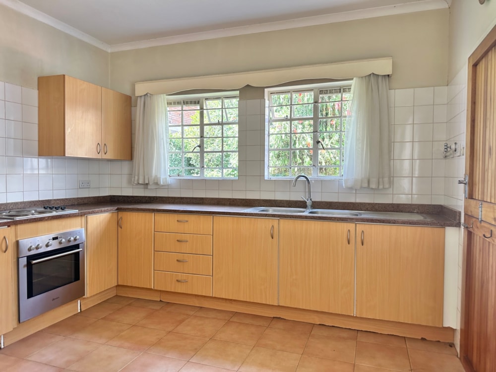 Cluster to rent in Avondale, Zimbabwe - 3ZB1720293