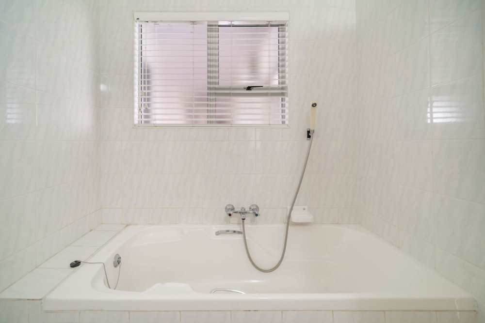 Apartment for sale in Willard Beach - 1BD1722060