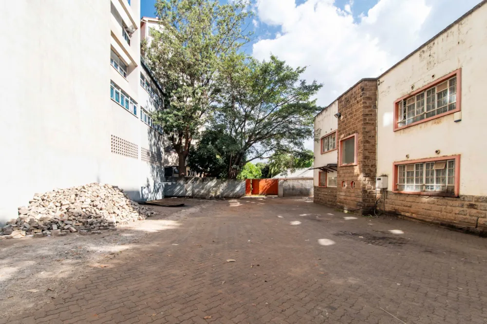 Commercial vacant land for sale in Westlands, Kenya - 3KE1721873 Commercial vacant land for sale in Westlands, Kenya - 3KE1721873