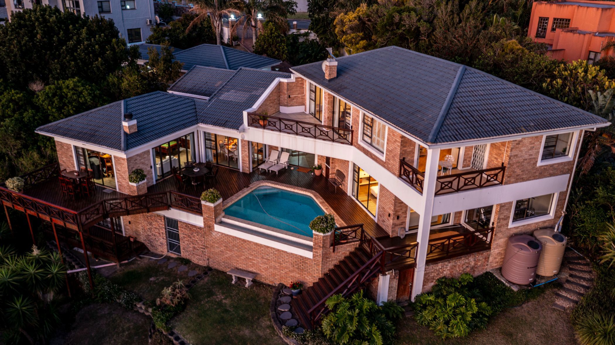 Double-storey house for sale in Beacon Bay - 1EZ1720405