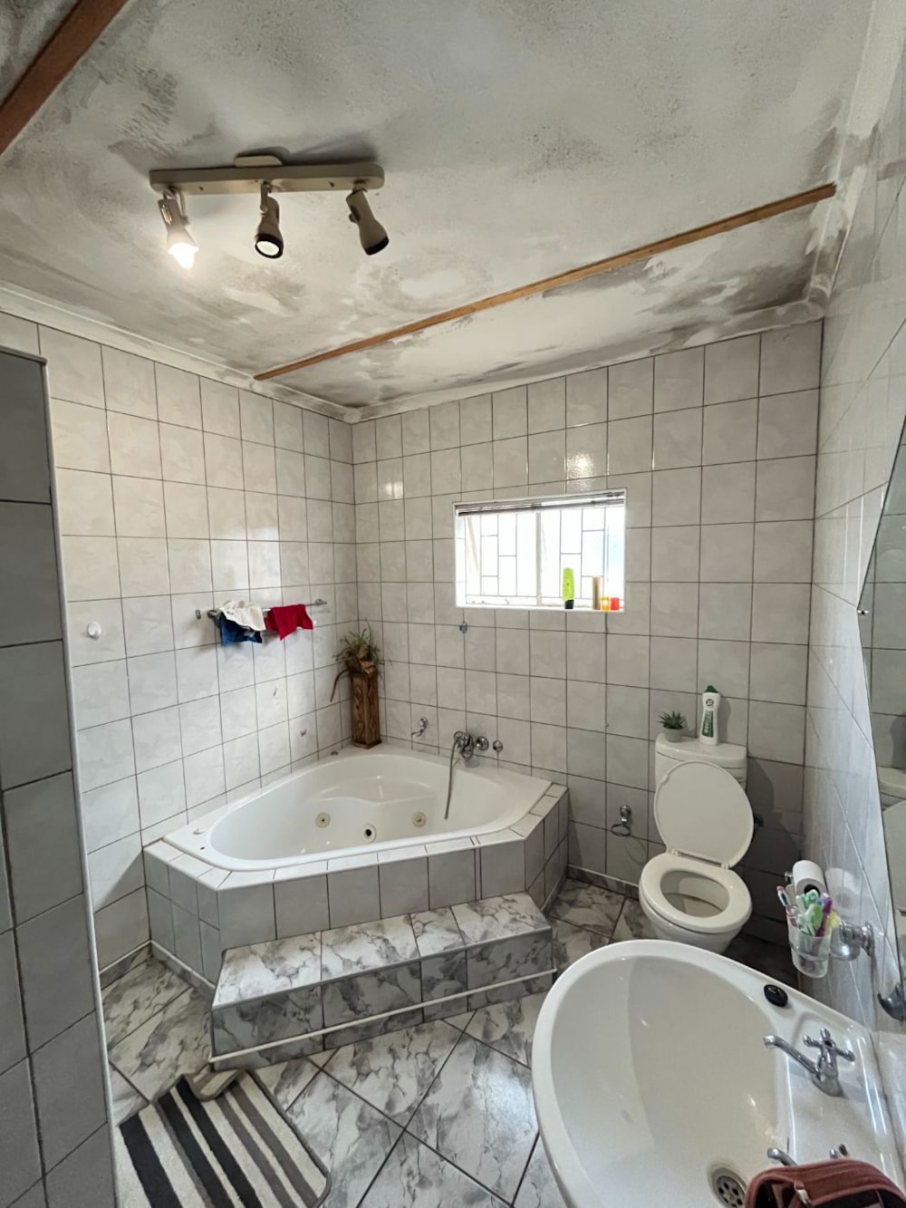 House for sale in Rocky Crest, Namibia - 3NM1720826 House for sale in Rocky Crest, Namibia - 3NM1720826