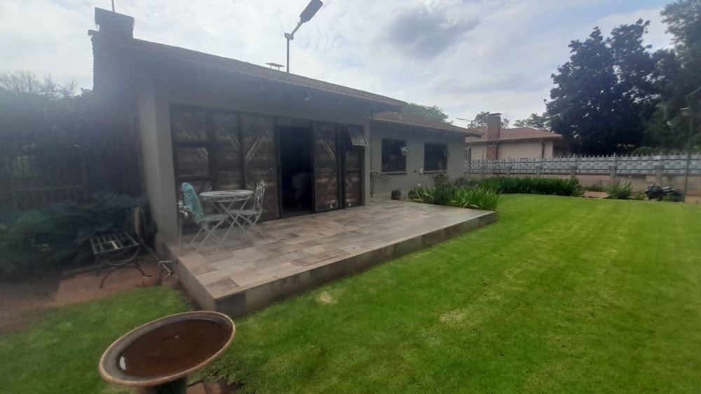 House for sale in Vanderbijlpark CW 1 - 1VT1720534 House for sale in Vanderbijlpark CW 1 - 1VT1720534