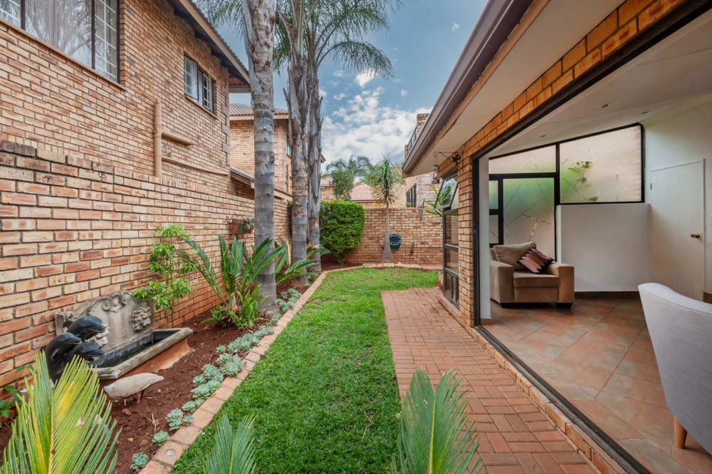 Security estate home for sale in Willowbrook - RAN1720532 Security estate home for sale in Willowbrook - RAN1720532