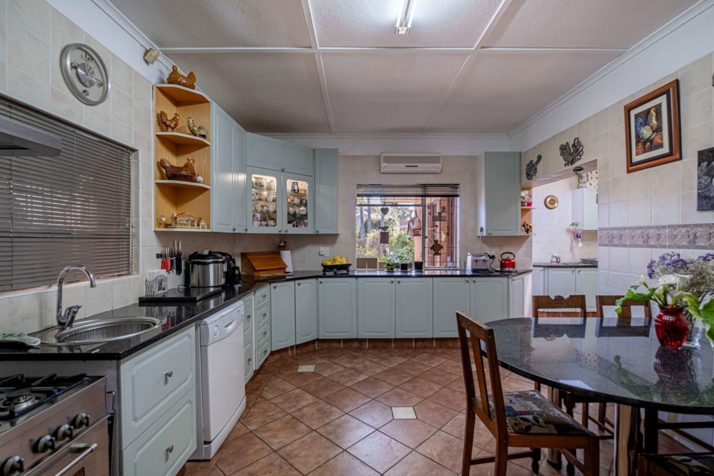 House for sale in Walmer - 1PLZ1721287 House for sale in Walmer - 1PLZ1721287