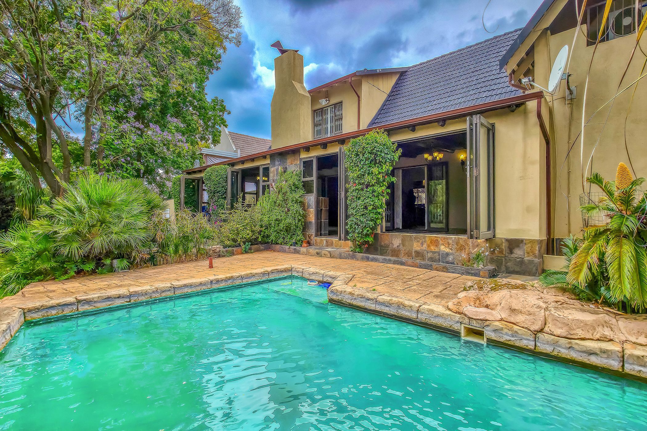 House for sale in Weltevredenpark - RAN1720899