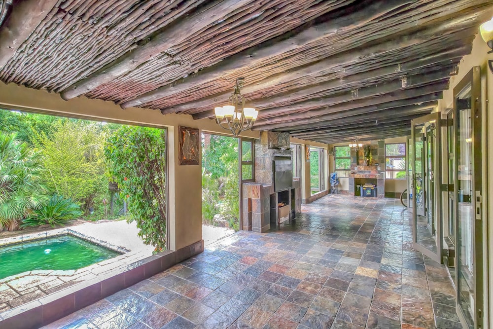 House for sale in Weltevredenpark - RAN1720899