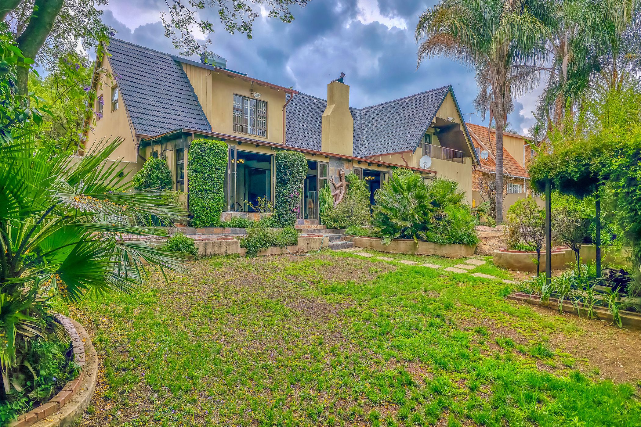 House for sale in Weltevredenpark - RAN1720899