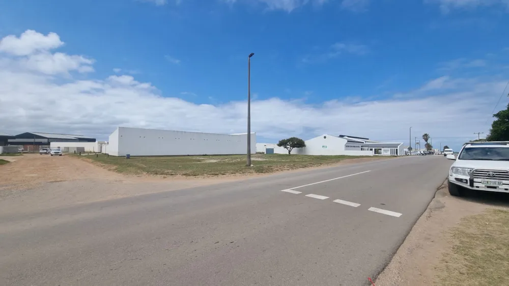 Commercial vacant land for sale in St Francis Bay Industrial - 1SA1720869 Commercial vacant land for sale in St Francis Bay Industrial - 1SA1720869