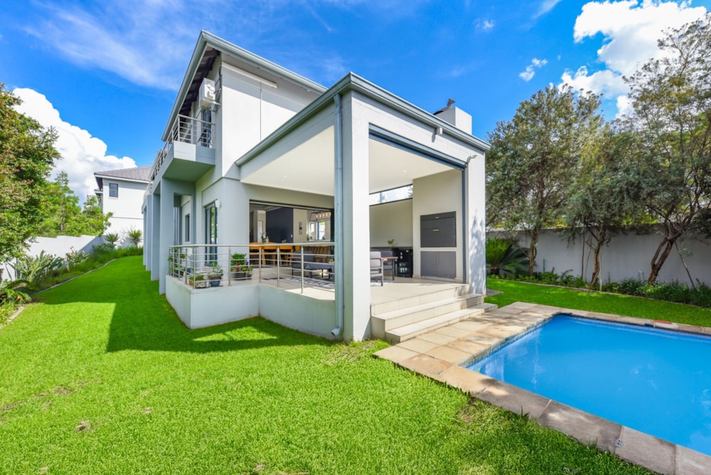 Cluster for sale in Bryanston - HP1723195 Cluster for sale in Bryanston - HP1723195