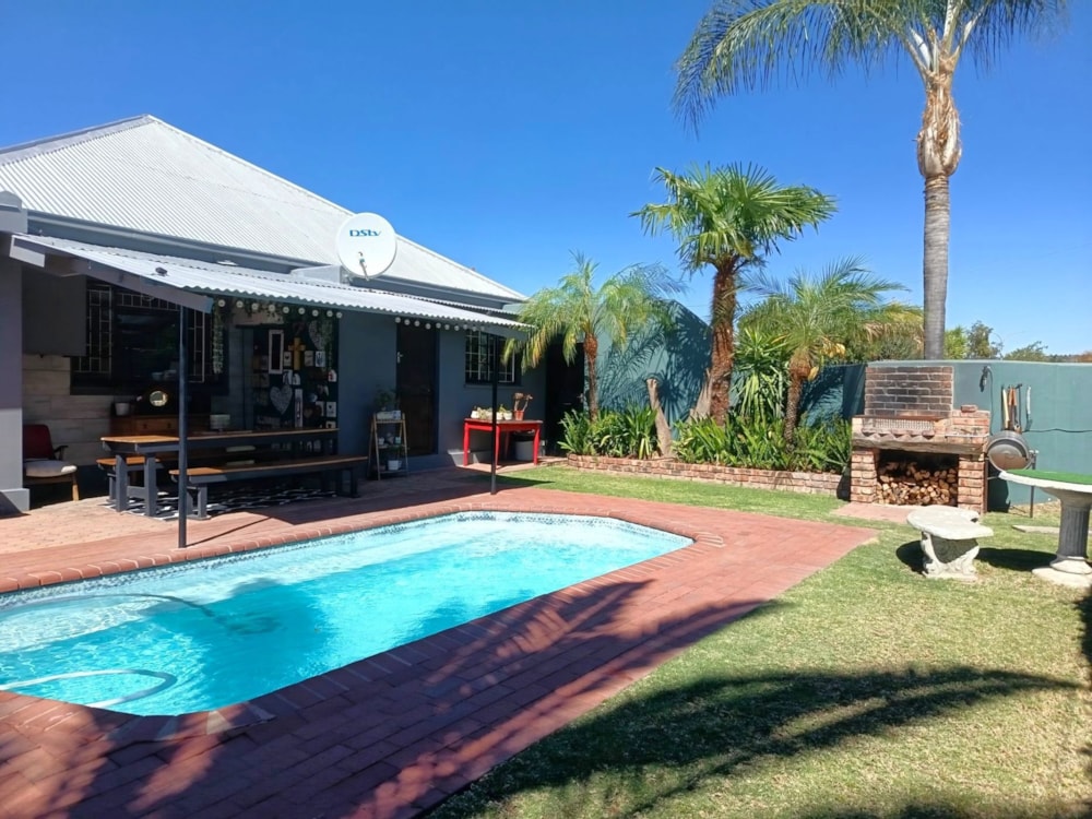 House for sale in Wesbank, Oudtshoorn - 1OU1720837