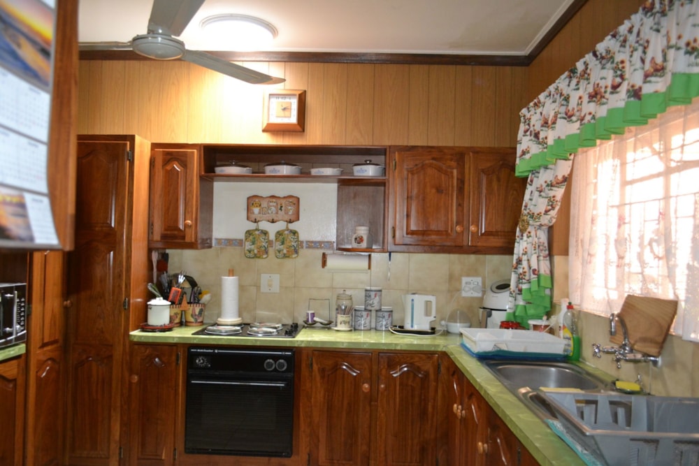 House for sale in Mookgopong (Naboomspruit) - 1MDM1720729