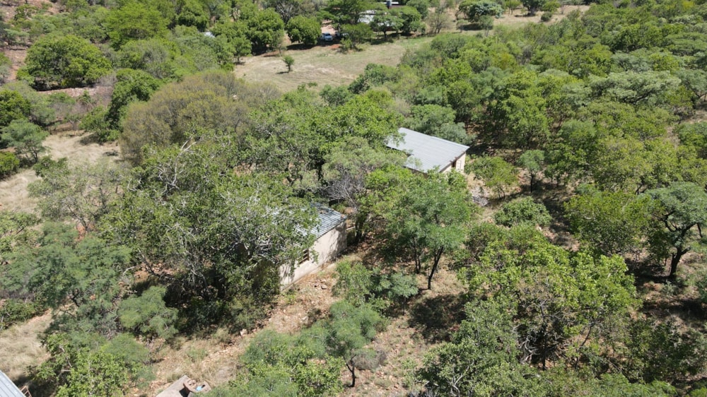 Mixed use farm for sale in Boshoek - 1RU1720739 Mixed use farm for sale in Boshoek - 1RU1720739