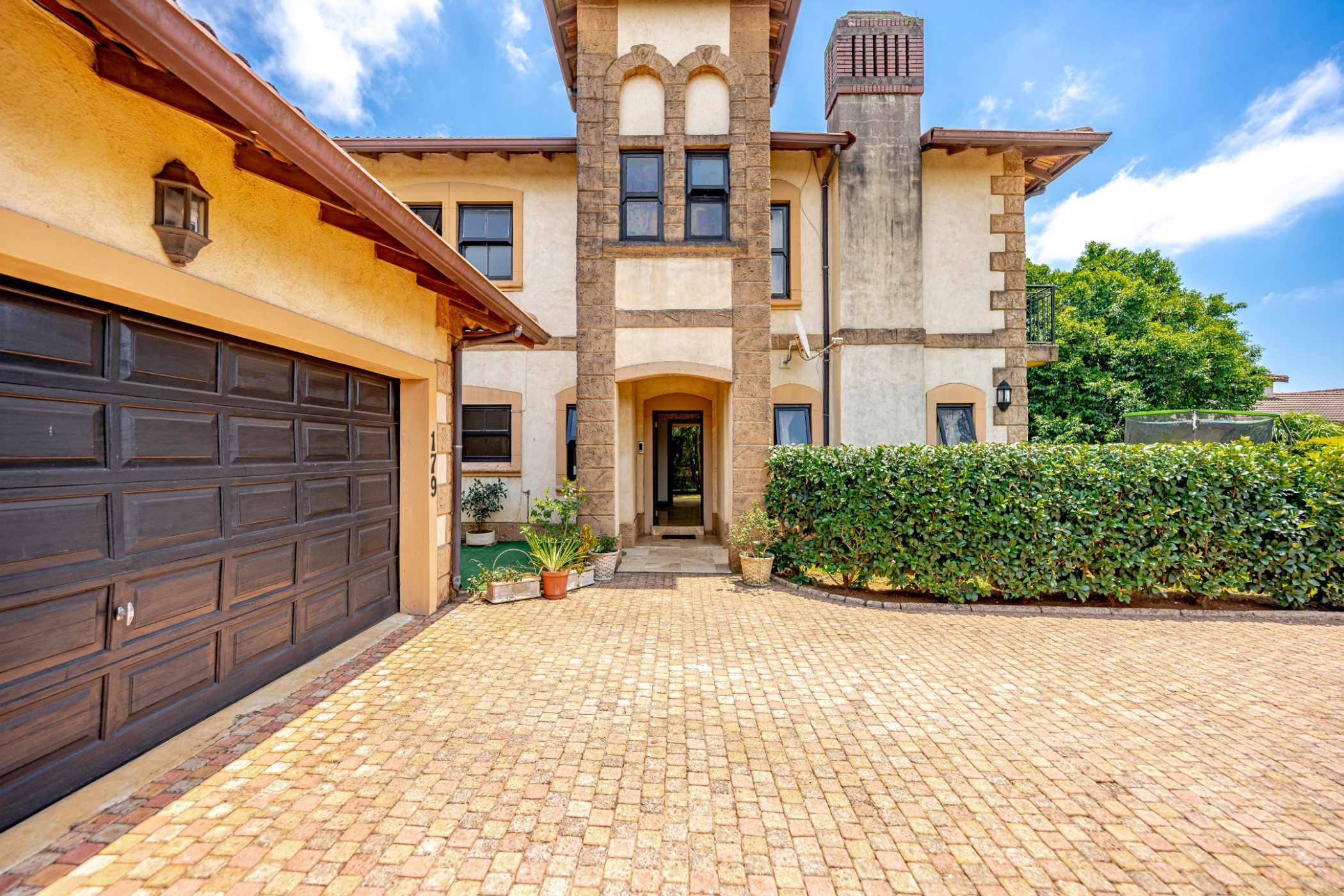 House for sale in Plantations Estate - 1KF1720998