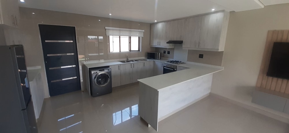 Townhouse for sale in Phoenix, KwaZulu-Natal - 1WP1720791