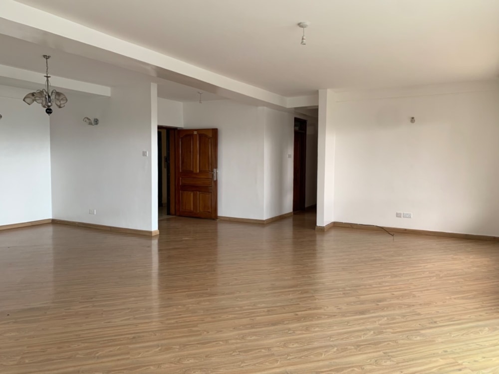 Apartment to rent in Kilimani, Kenya - 3KE1720818