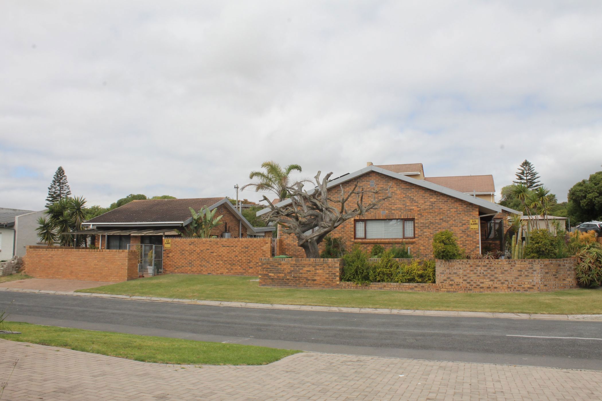 House for sale in Middedorp, Langebaan - LA1720822