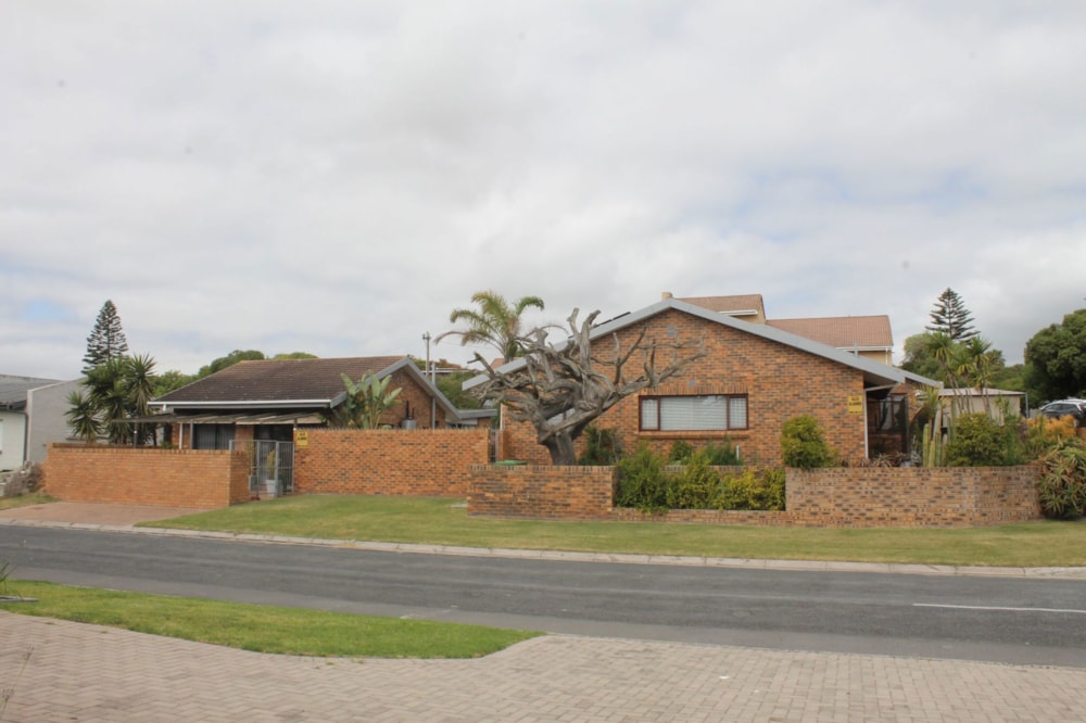 House for sale in Middedorp, Langebaan - LA1720822