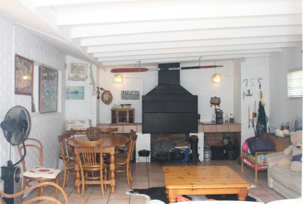 House for sale in Middedorp, Langebaan - LA1720822