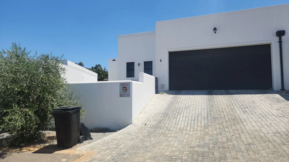 House let in Glen Lily, Malmesbury - 1MS1721729 House let in Glen Lily, Malmesbury - 1MS1721729