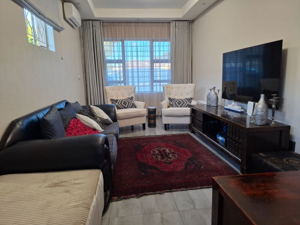 House to rent in Block 7, Botswana - 3BO1720833