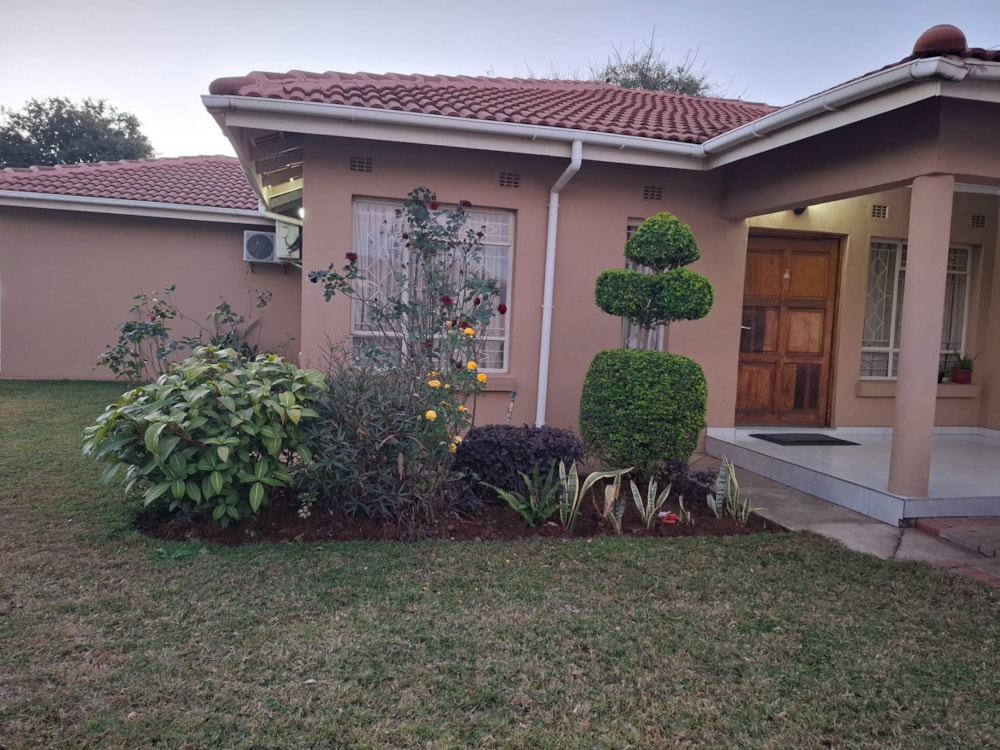 House to rent in Block 7, Botswana - 3BO1720833