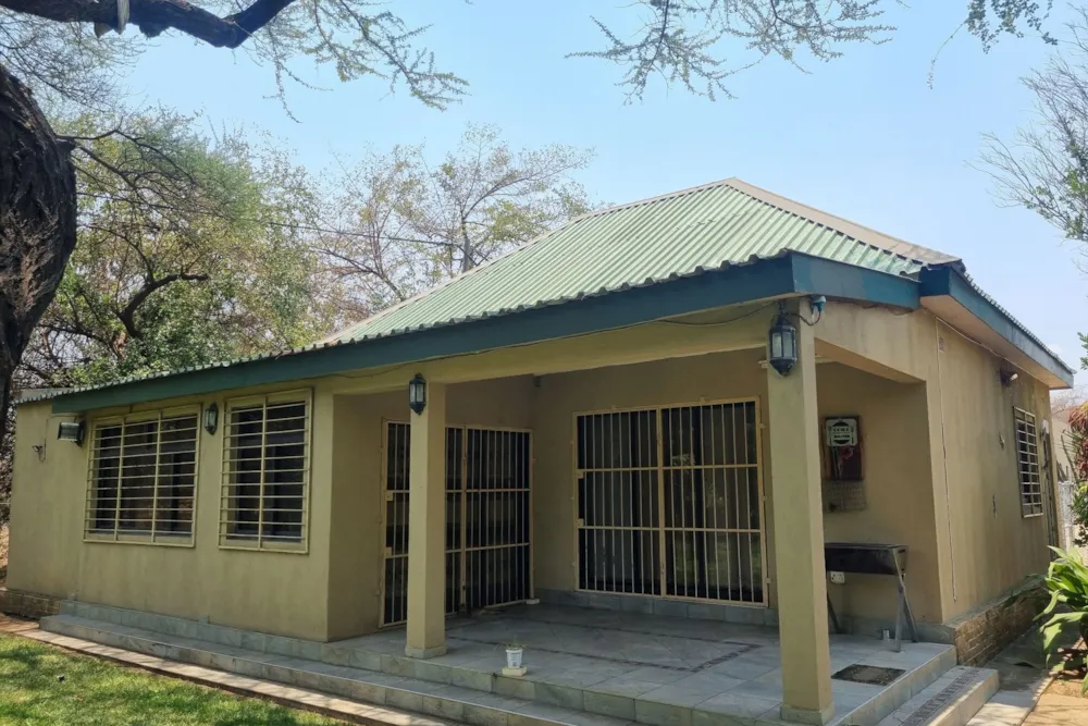 House to rent in Tete, Tete, Mozambique - 3MQ1723236 House to rent in Tete, Tete, Mozambique - 3MQ1723236