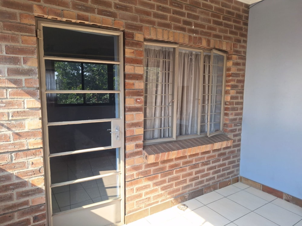 Double-storey apartment for sale in Witbank Central (eMalahleni Central) - 1WD1720878 Double-storey apartment for sale in Witbank Central (eMalahleni Central) - 1WD1720878