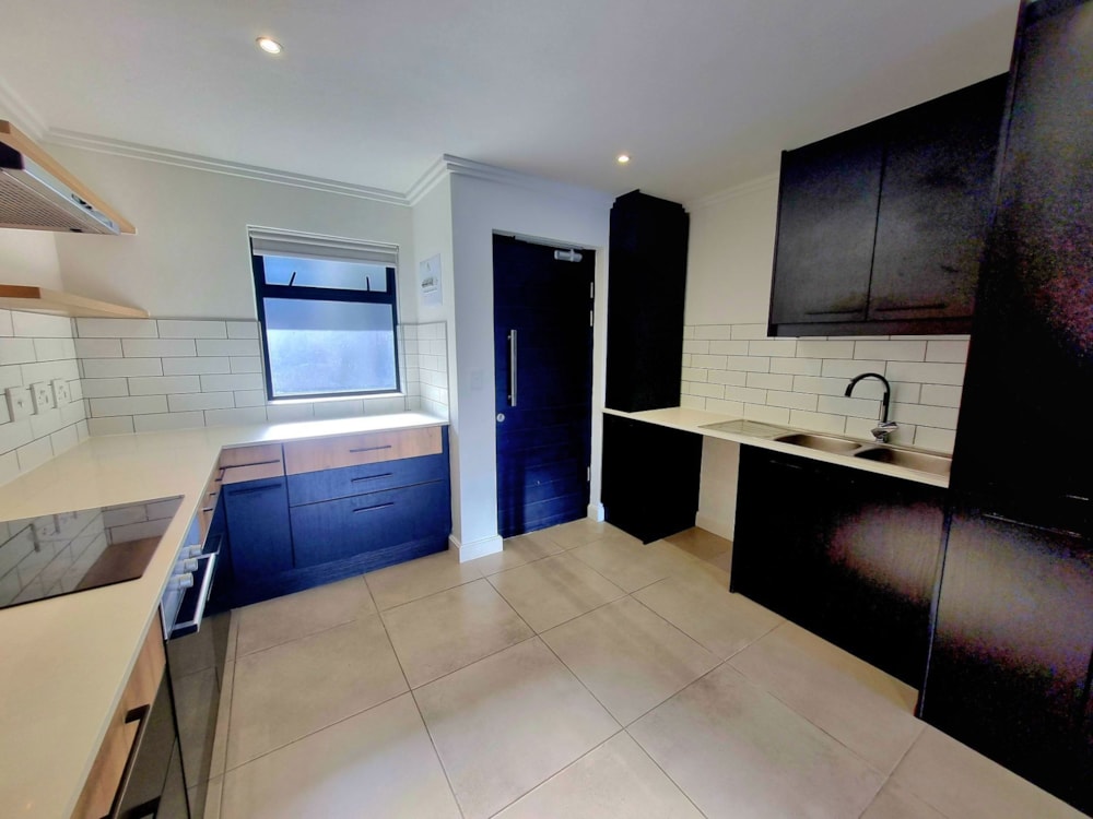 Apartment for sale in Durbanville Central - DBV1720900 Apartment for sale in Durbanville Central - DBV1720900