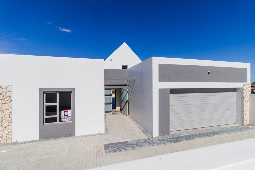 House for sale in Saldanha Bay - LA1721597 House for sale in Saldanha Bay - LA1721597