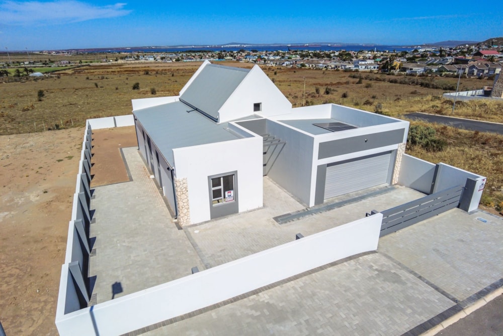 House for sale in Saldanha Bay - LA1721597 House for sale in Saldanha Bay - LA1721597