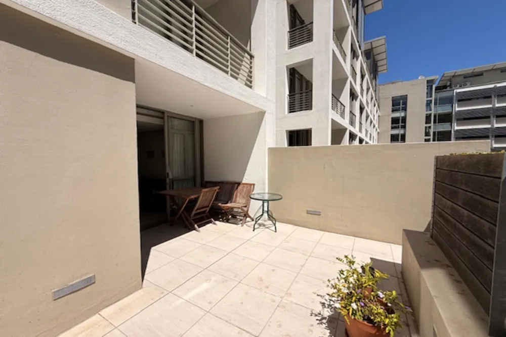 Apartment let in Claremont, Cape Town - RBL1725458 Apartment let in Claremont, Cape Town - RBL1725458