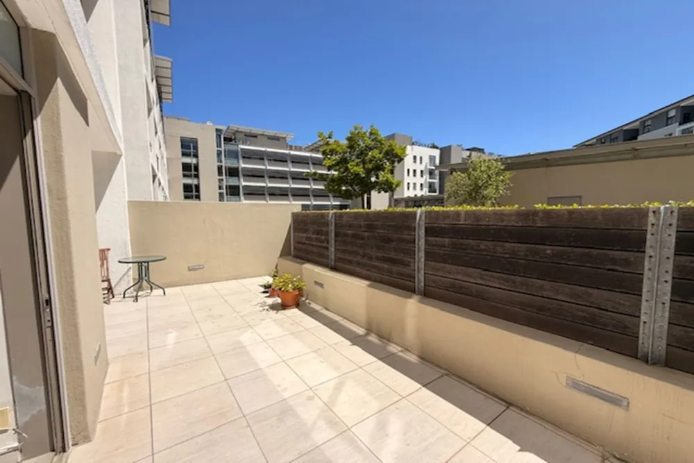 Apartment let in Claremont, Cape Town - RBL1725458 Apartment let in Claremont, Cape Town - RBL1725458