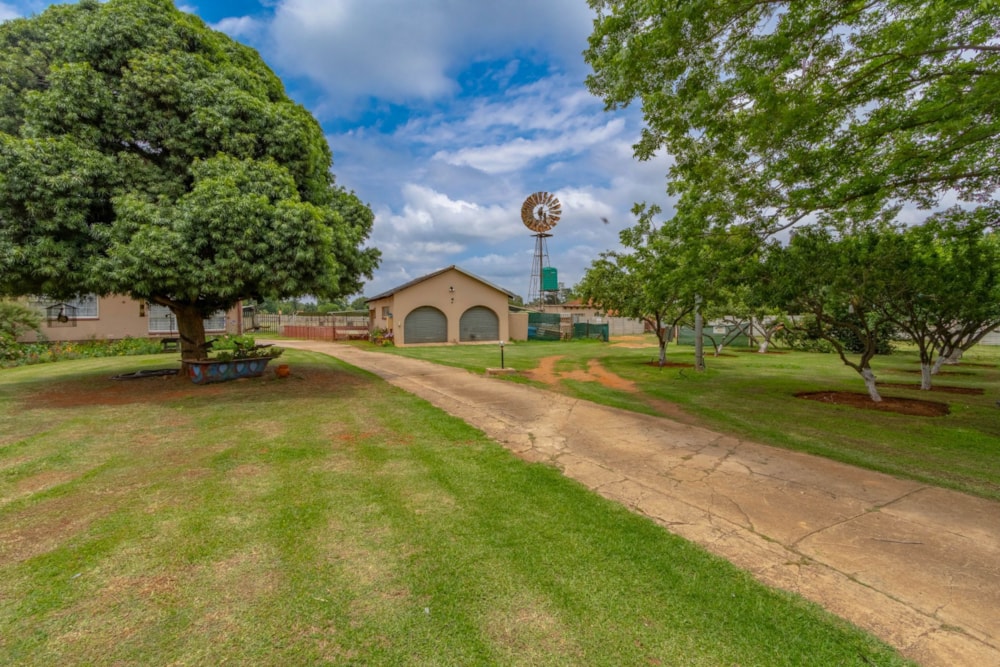 House for sale in Kempton Park - KTP1721270