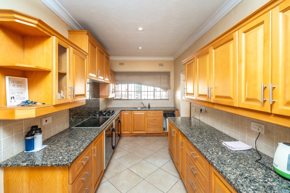 House for sale in Vainona, Zimbabwe - 3ZB1722456 House for sale in Vainona, Zimbabwe - 3ZB1722456