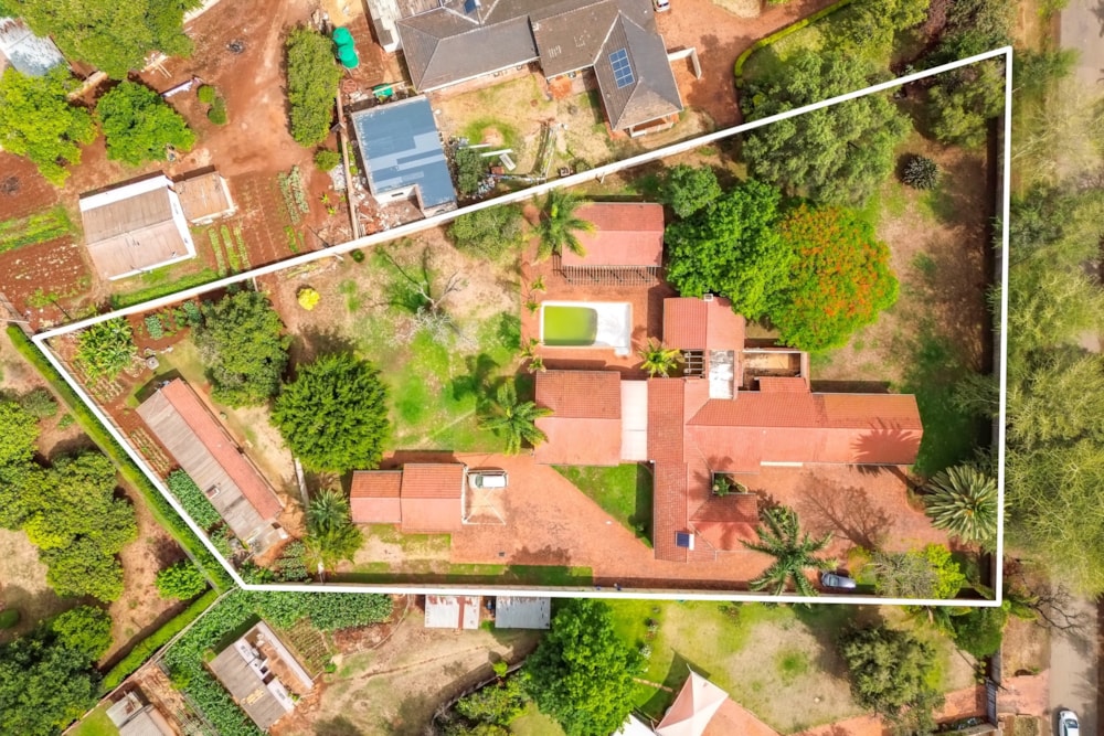 House for sale in Vainona, Zimbabwe - 3ZB1722456 House for sale in Vainona, Zimbabwe - 3ZB1722456