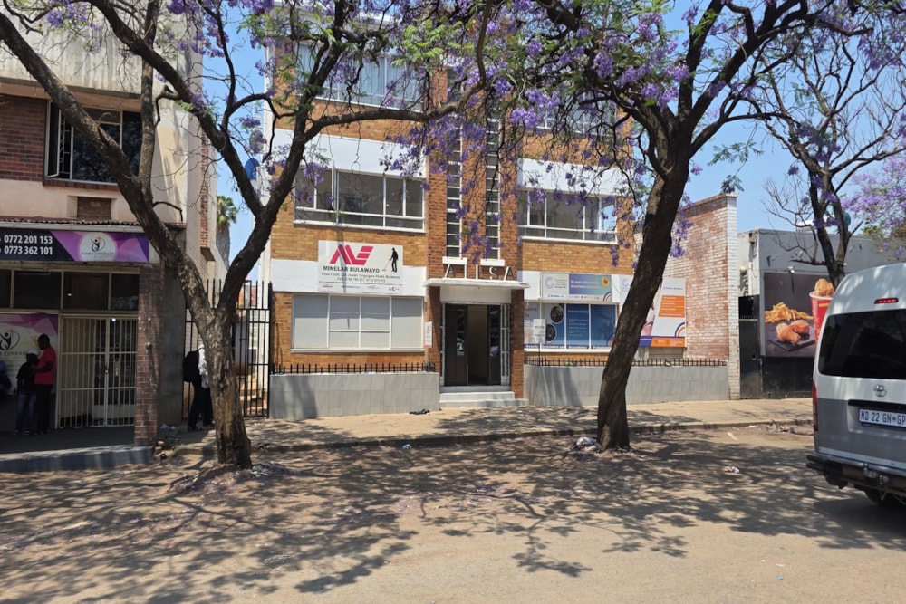 Commercial Building for sale in Bulawayo, Zimbabwe - 3ZB1720945 Commercial Building for sale in Bulawayo, Zimbabwe - 3ZB1720945