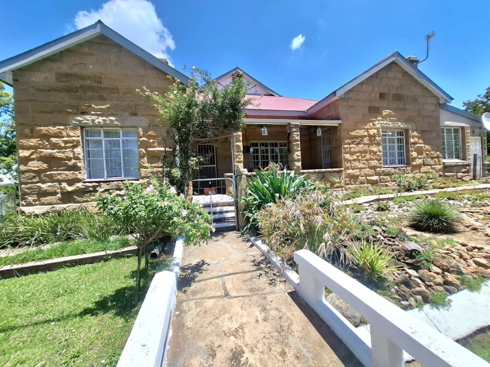 House for sale in Paul Roux - 1BTH1721051 House for sale in Paul Roux - 1BTH1721051