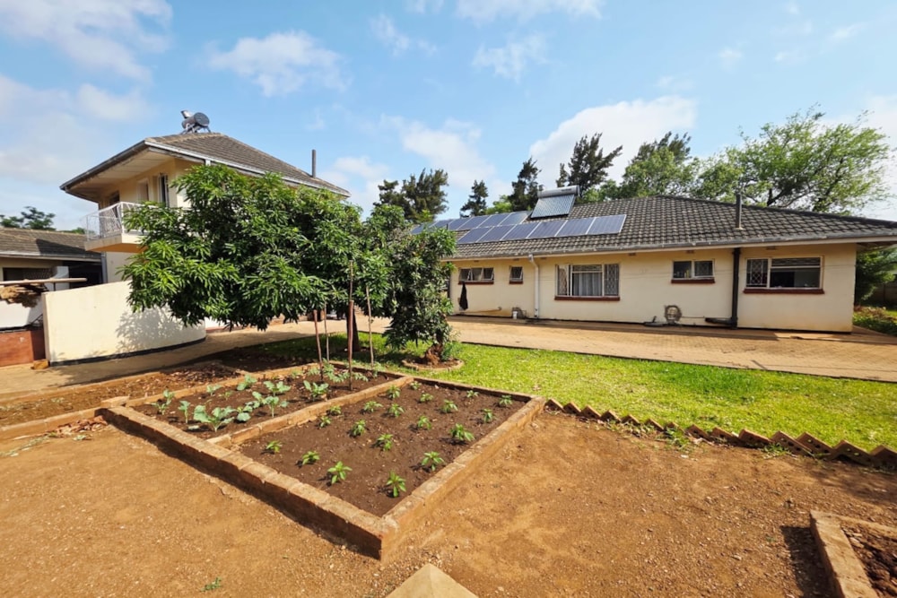 House for sale in Parklands, Zimbabwe - 3ZB1721103 House for sale in Parklands, Zimbabwe - 3ZB1721103