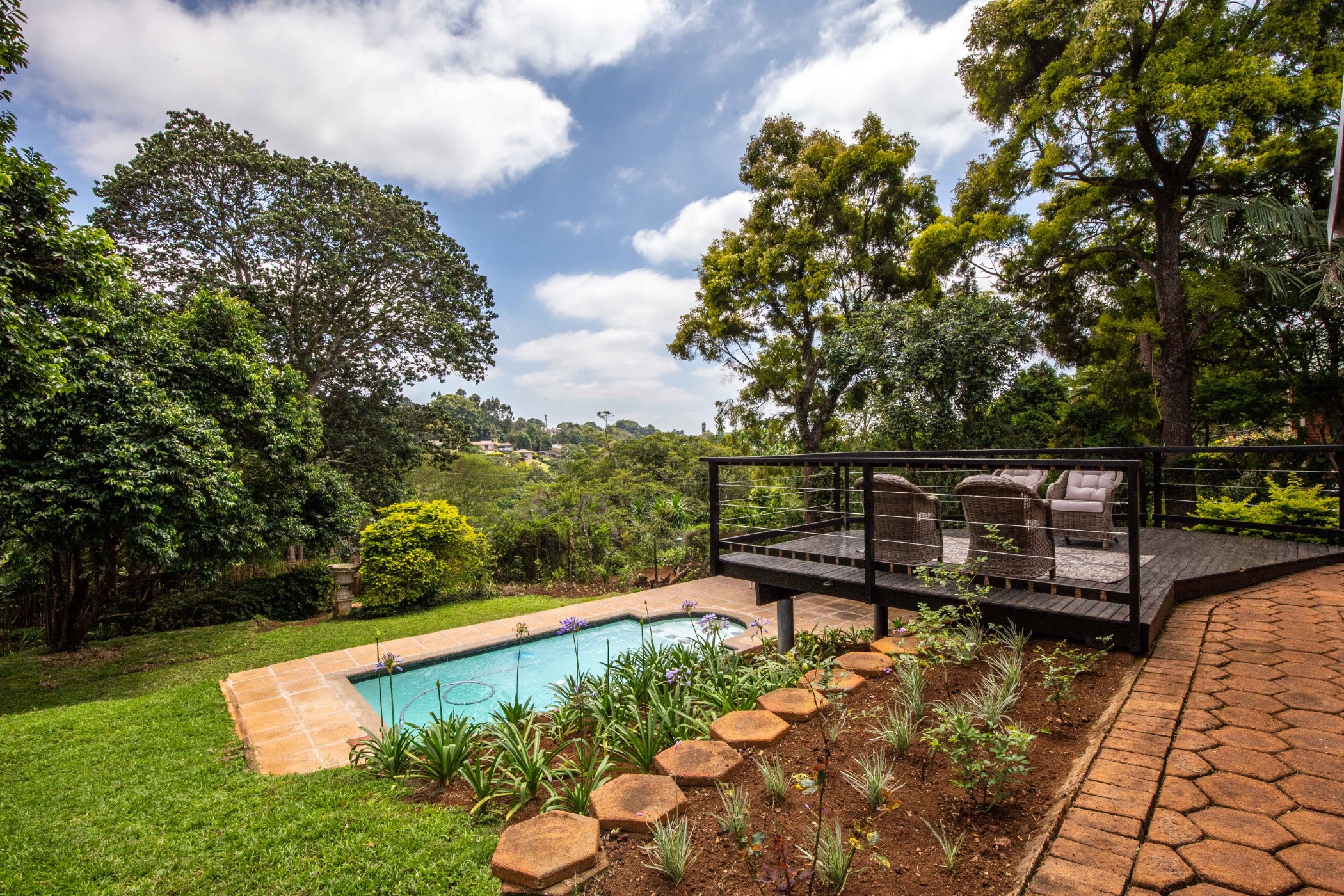 Townhouse for sale in Gillitts - 1KF1721113