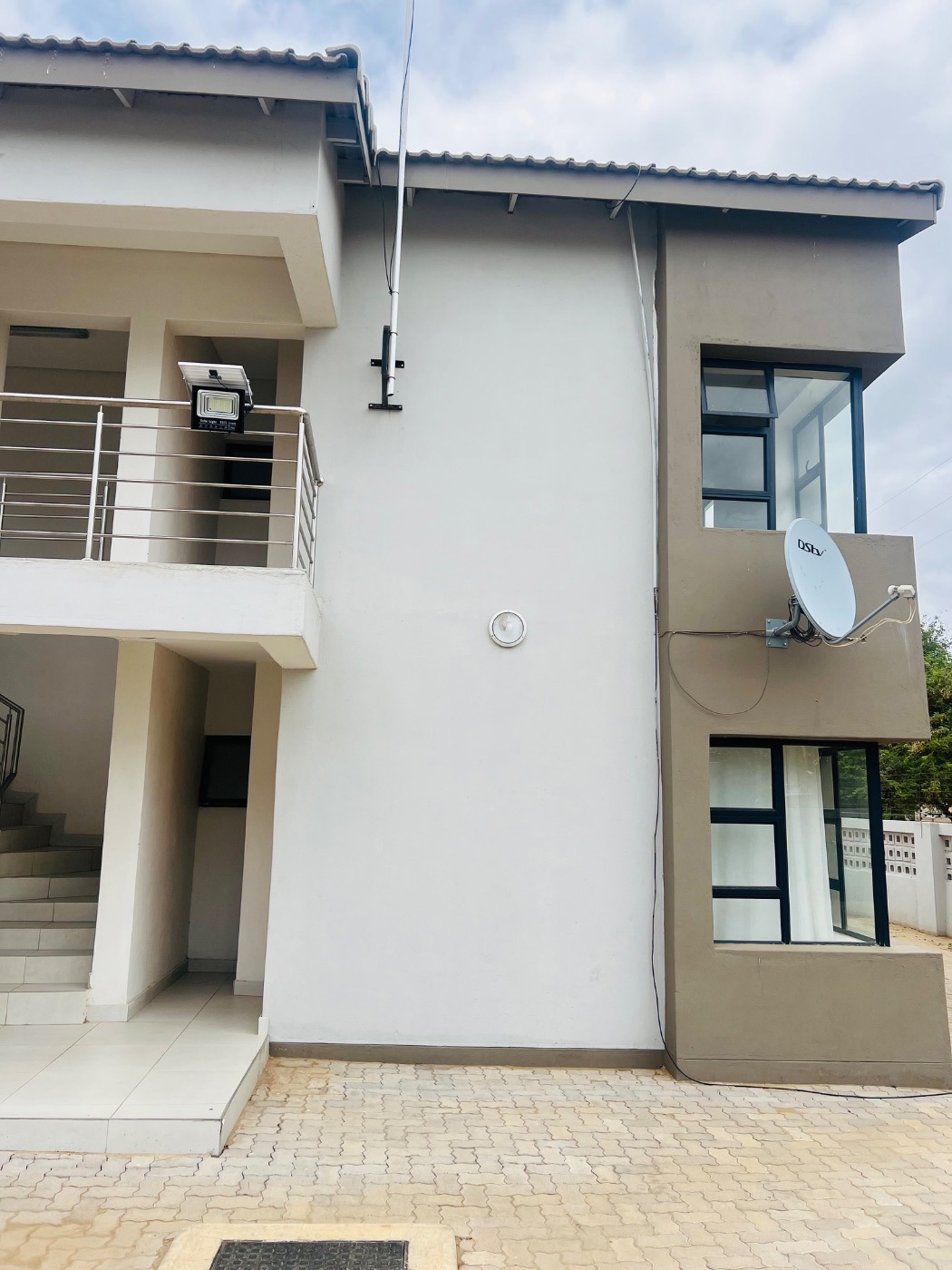 Apartment to rent in Tlokweng, Botswana - 3BO1721165