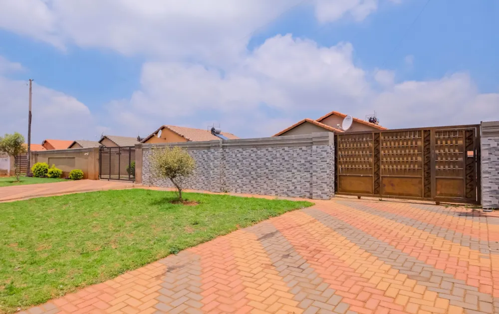 House for sale in Protea Glen - RDT1721199 House for sale in Protea Glen - RDT1721199