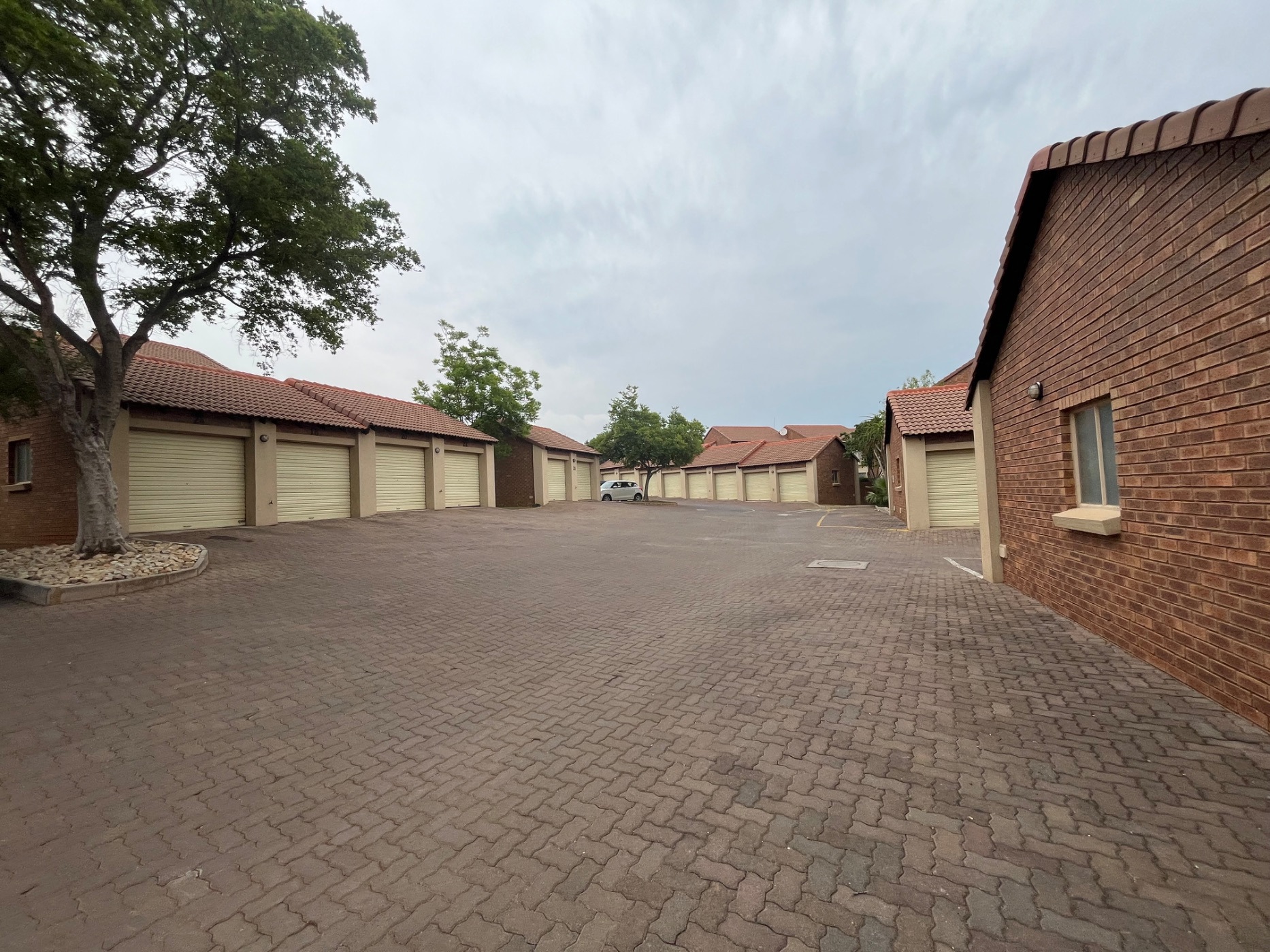 Apartment to rent in Mooikloof Ridge - PT1723044